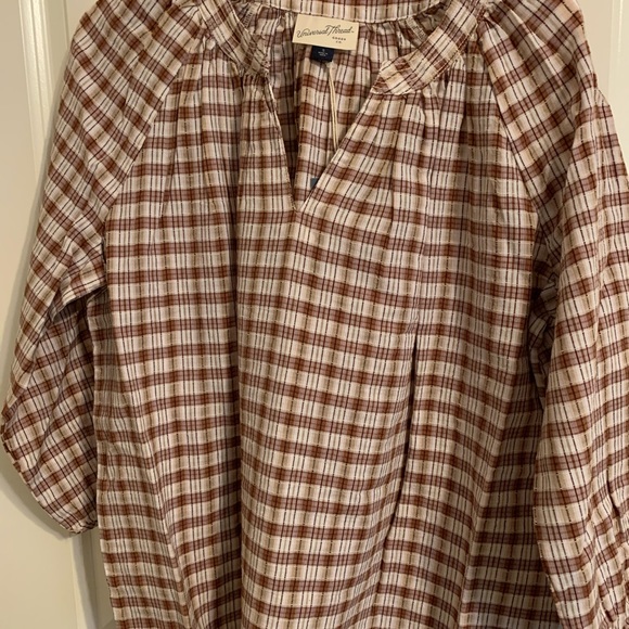 Womens blouse - Picture 3 of 4